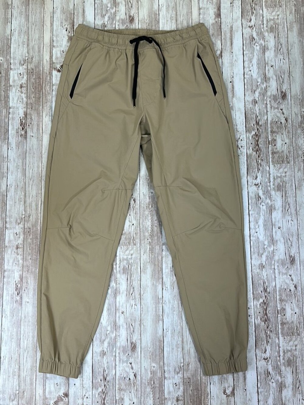 American Eagle Men's Jogger sz Small Active 24/7 AirFlex Khaki Tan Nylon Pants